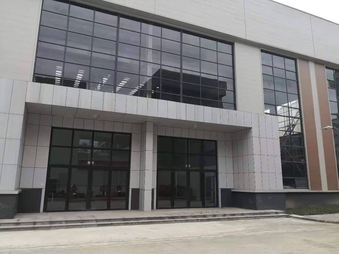 彩钢窗，彩色涂层钢板门窗