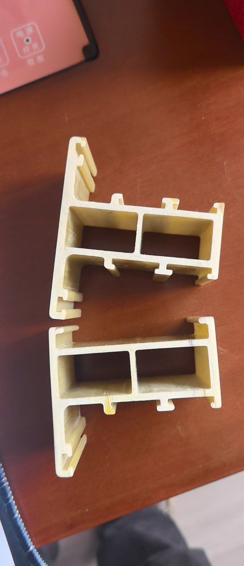 玻纤增强聚氨酯型材门窗